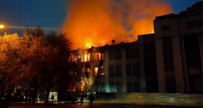 ДК имени Ленина горел в Нижнем Новгороде 3 октября