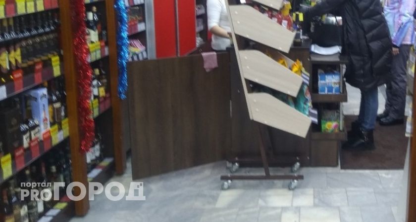 Неизвестный избил сотрудника алкомаркета в Нижнем Новгороде