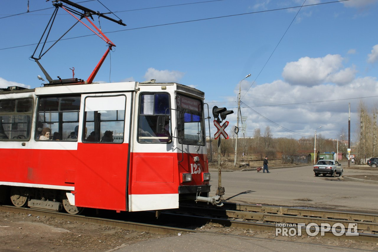В Нижнем Новгороде загорелся трамвай