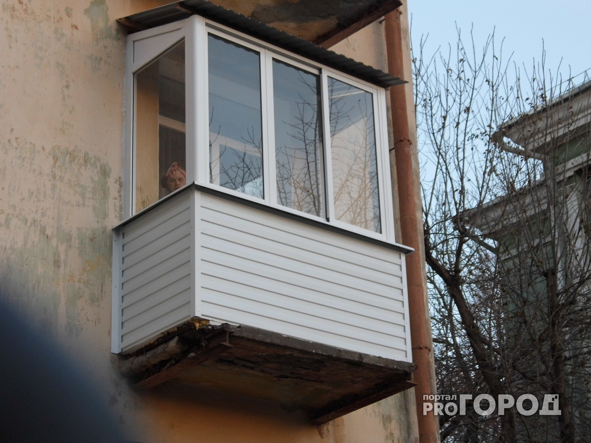 27-летний житель Дзержинска убил свою бабушку и спрятал тело на балконе