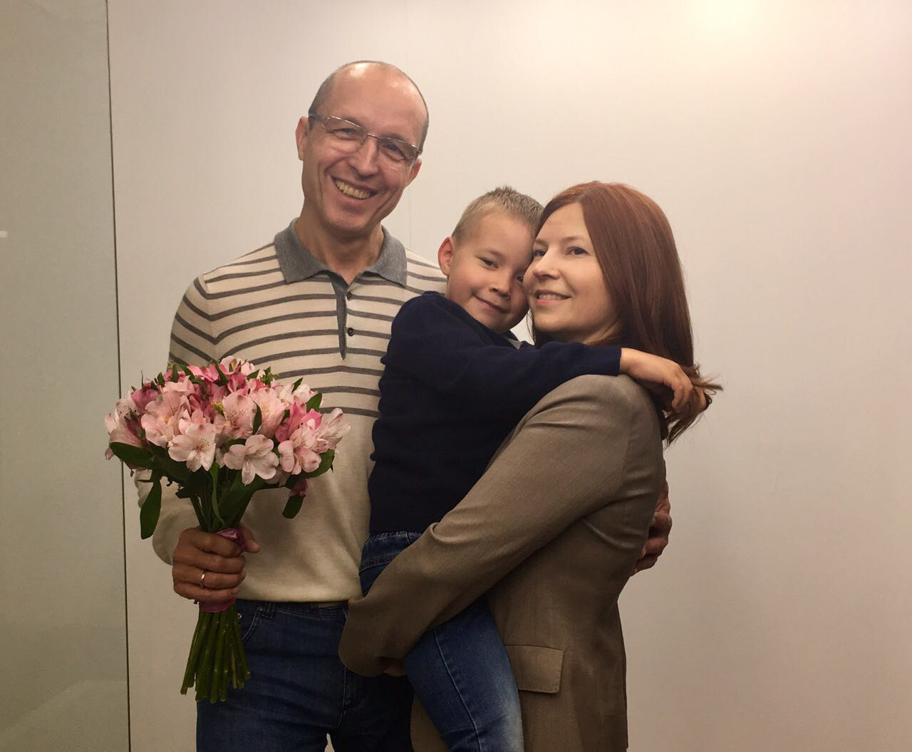 Елизавета Солонченко с семьей поздравили нижегородцев с Днём семьи, любви и верности (ВИДЕО)