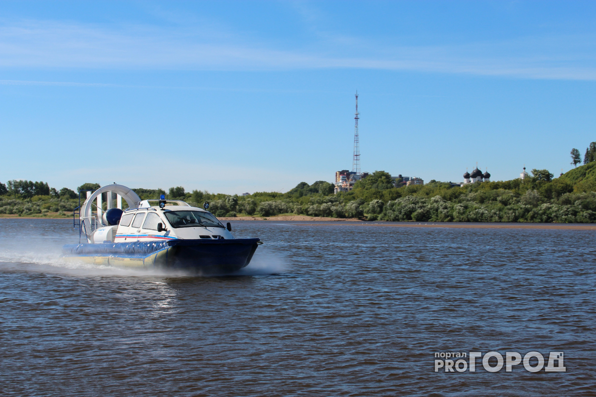 1500 человек приняли участие в заплыве через Волгу в Нижнем Новгороде