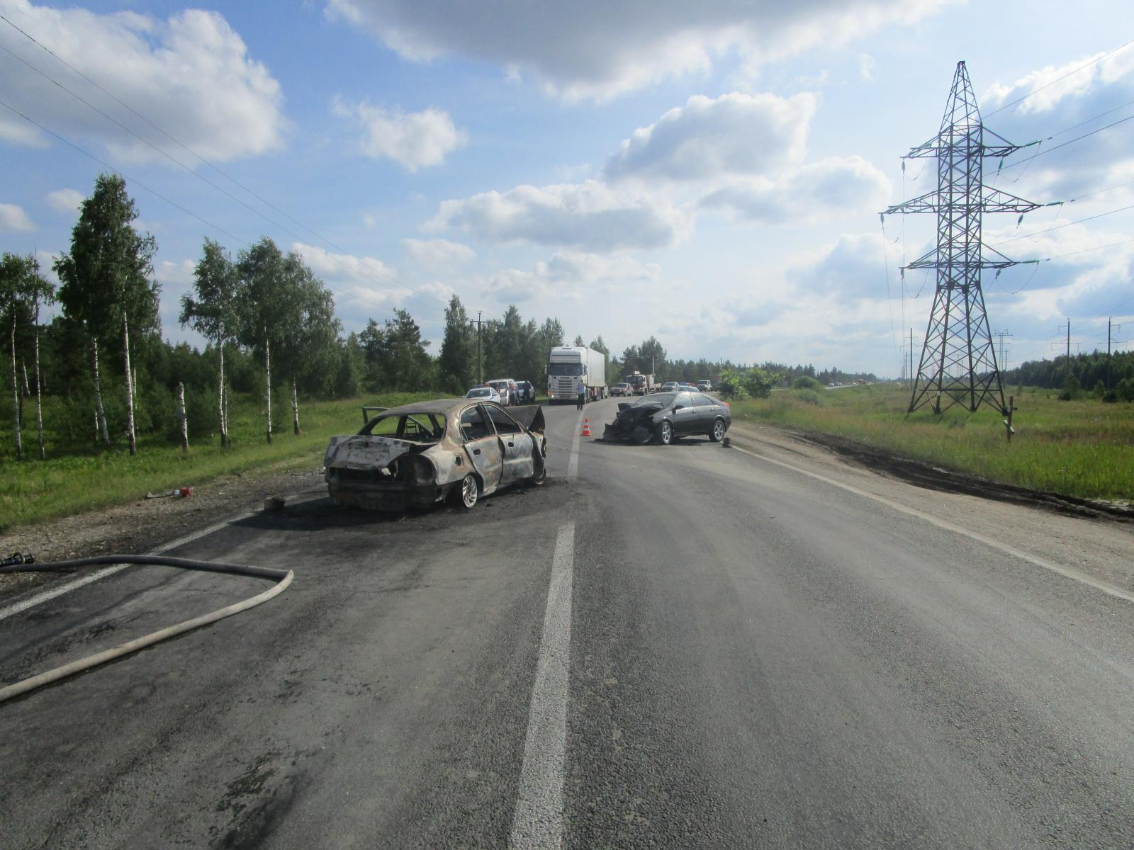 В Нижнем Новгороде водитель иномарки погиб в лобовом столкновении
