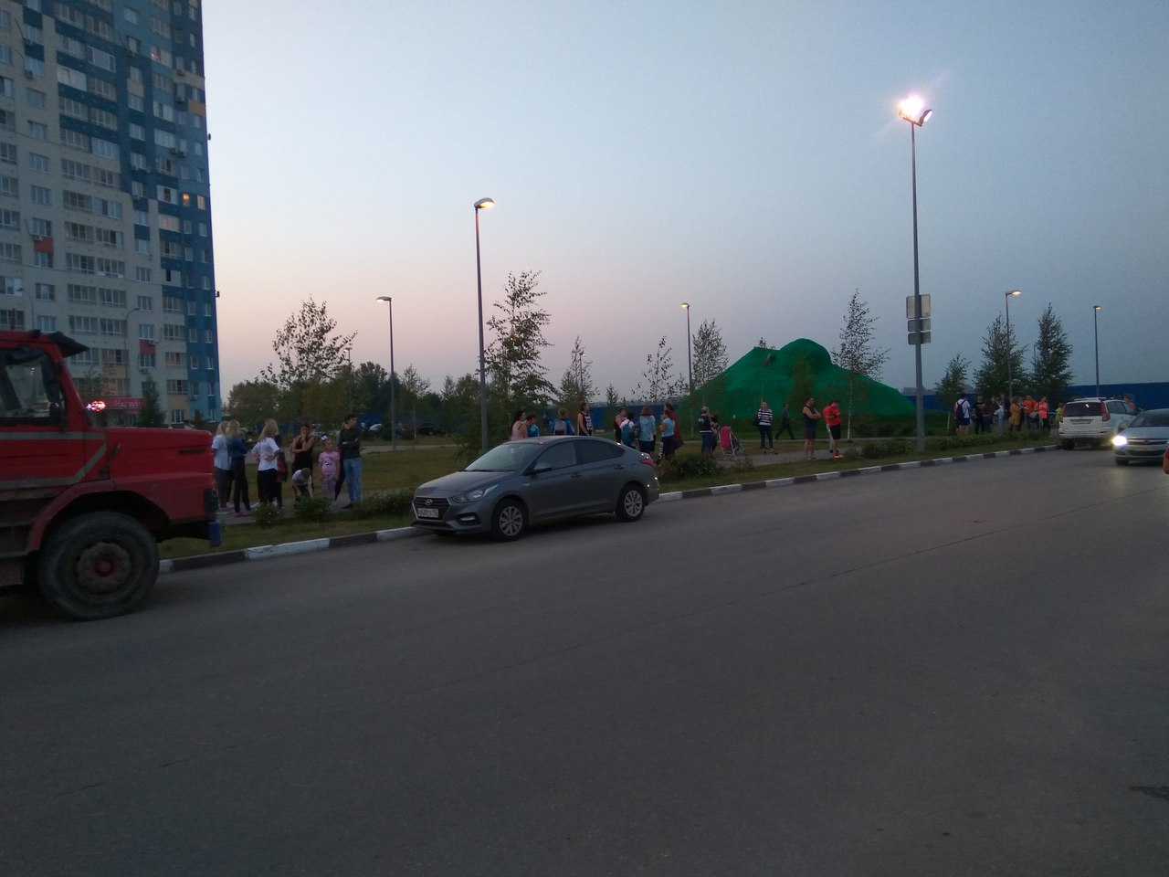 В Нижнем Новгороде экстренно эвакуировали посетителей из нескольких торговых центров (ФОТО, ВИДЕО)