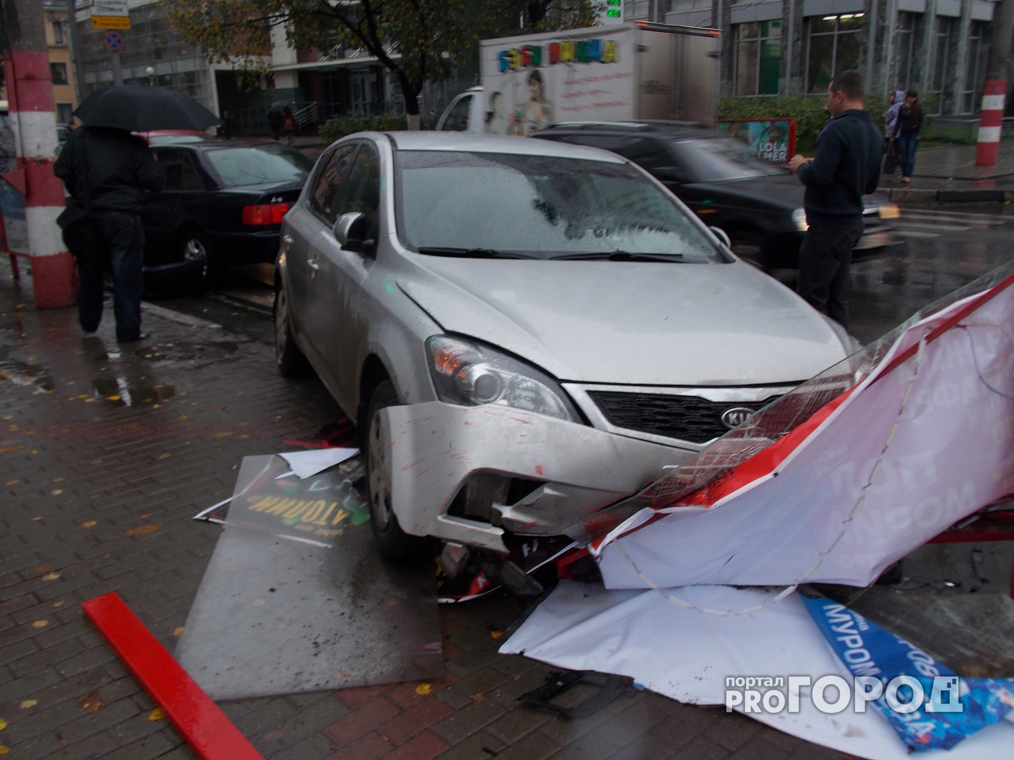 В Нижегородской области под колесами автомобилей оказались два пешехода