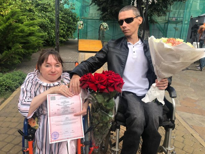 В Нижнем Новгороде состоялась уникальная свадьба пары с инвалидностью (ФОТО)