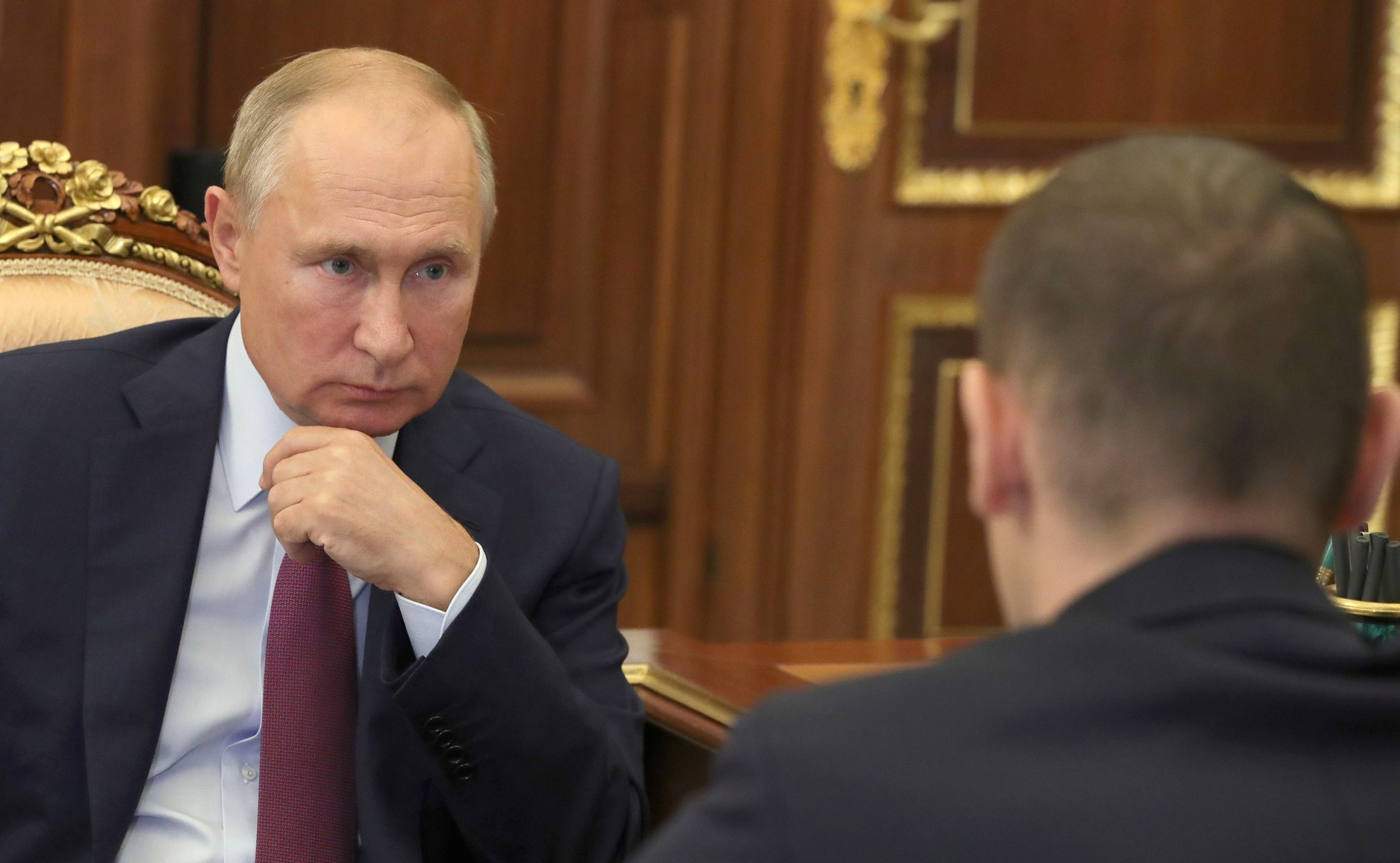 Владимир Путин повысил оклады судей на 3 процента