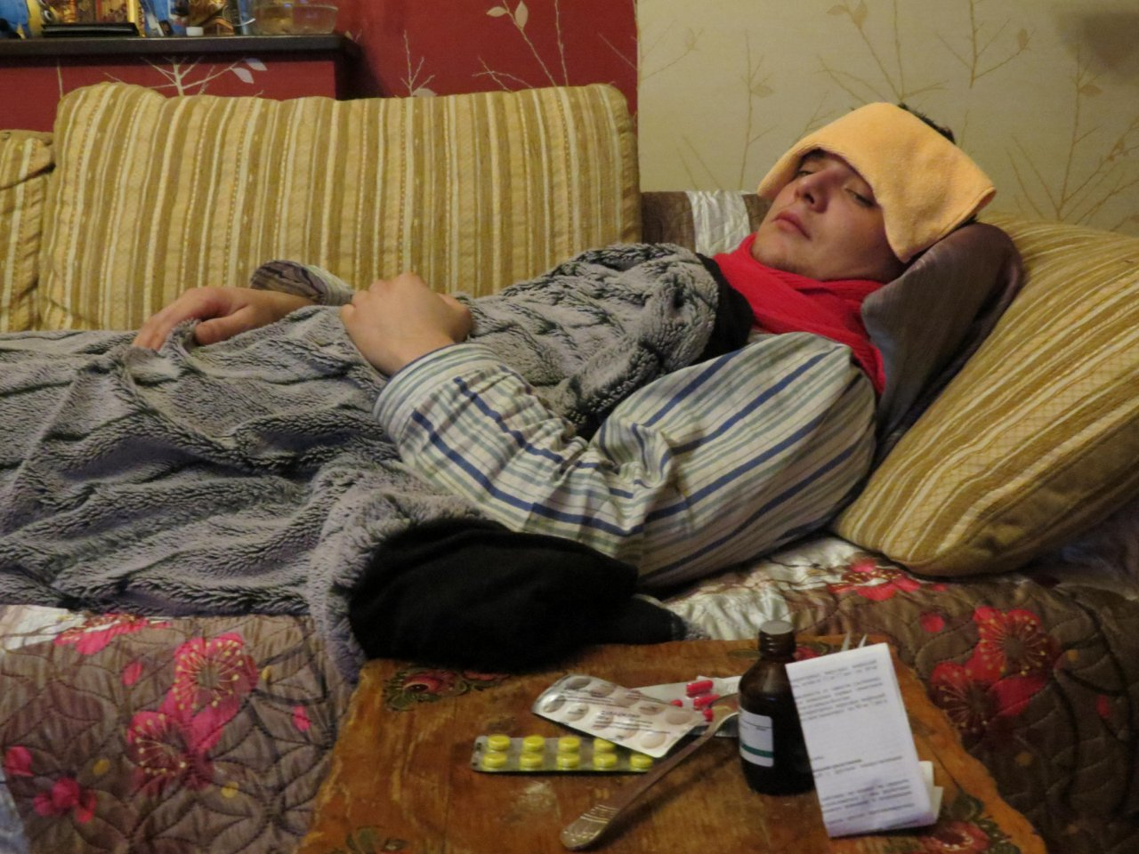 «До поликлиники ходили сами»: история заболевшей COVID-19 нижегородской семьи