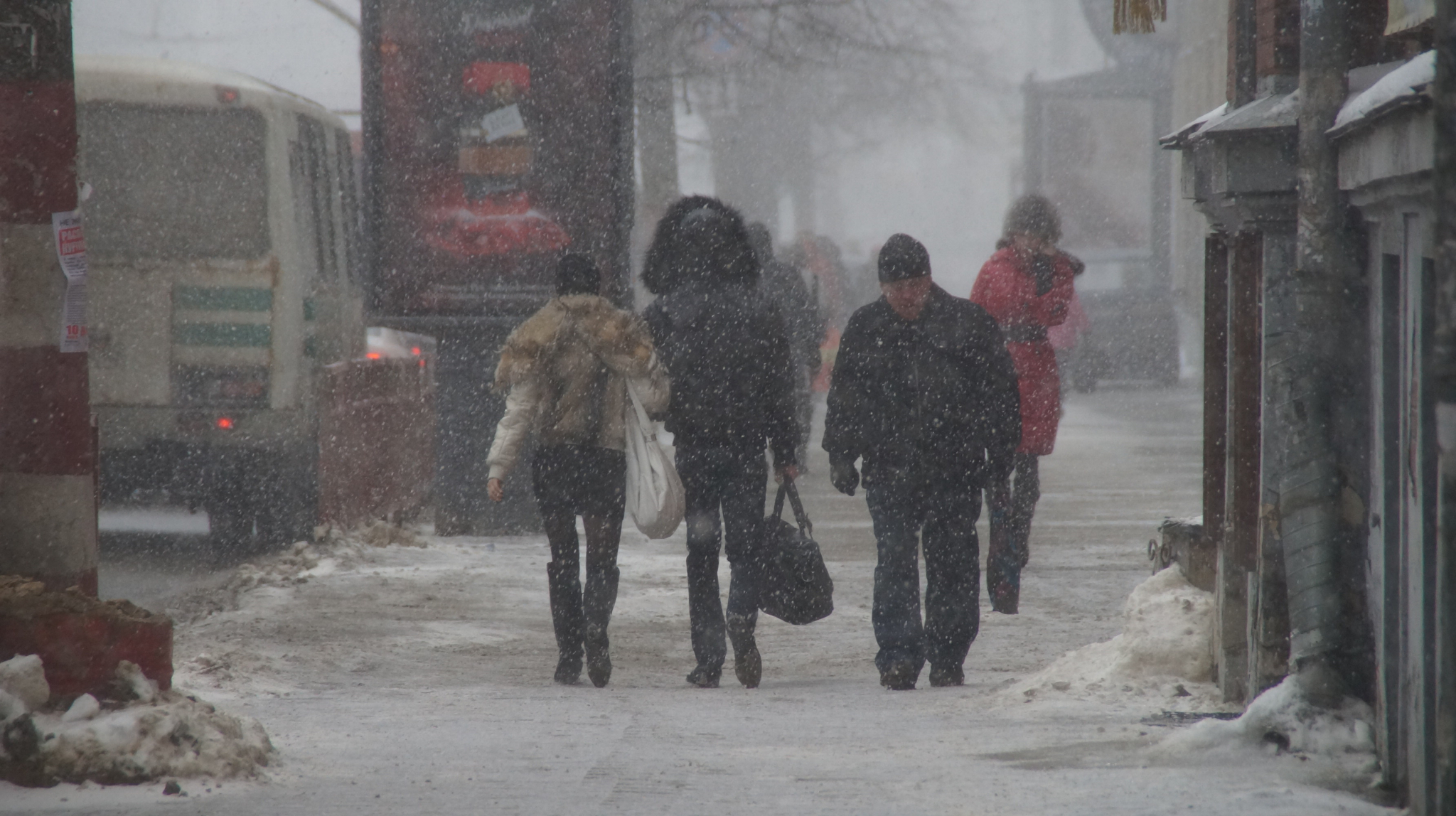МЧС: сильный снегопад, метель и холода ожидаются в Нижегородской области с 16 января
