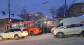 Трамвай и маршрутка столкнулись накануне в Нижнем Новгороде