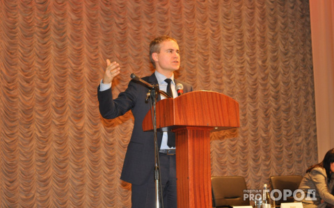 Владимир Панов принял участие в форуме «Нижегородские отцы: взгляд в будущее»