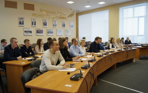 Игната Мурзина избрали председателем Молодежного парламента Дзержинска