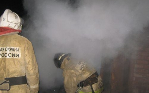 Житель Дзержинска погиб в горящем гараже