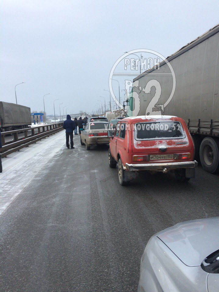 авария на Борском мосту, пробка в сторону Нижнего Новгорода 20 января 2018 года