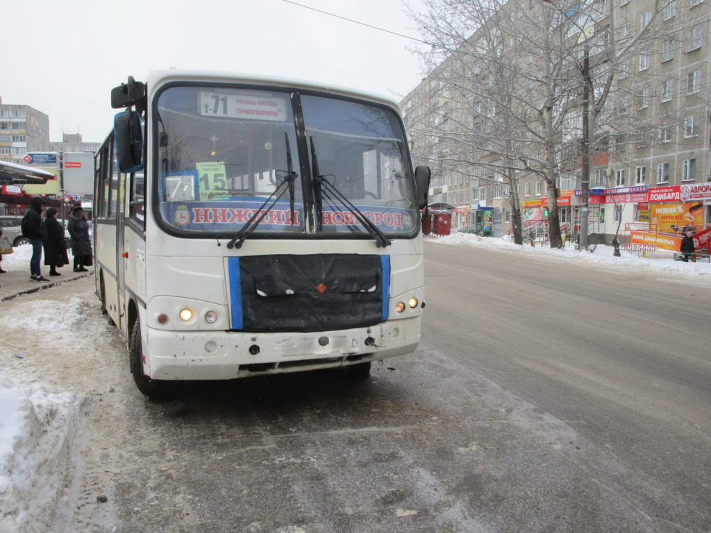 автобус сбил женщину на остановке Нижний Новгород 26 января 2018 года