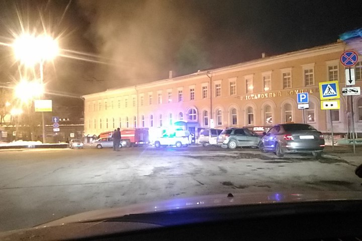 пожар в выставочном комплексе на площади Минина 1 марта 2018 года