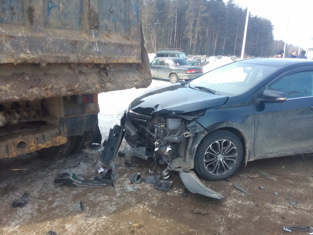 двое детей пострадали в аварии в Выксе 28 февраля 2018 года