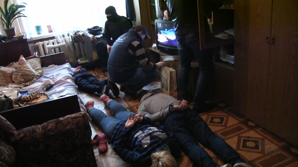 полицейские прикрыли наркопритон в Советском районе Нижнего Новгорода