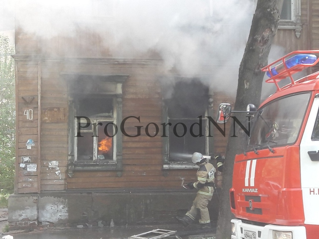 сгорел дом на улице Корленко Нижнего Новгорода 18 мая 2018 года