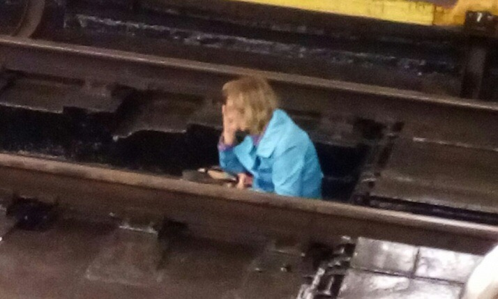 на станции метро Московская женщина упала с платформы
