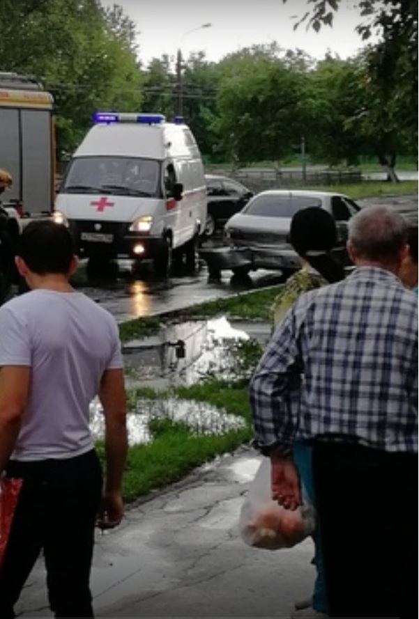 массовая авария на улице Лескова в Нижнем Новгороде 10 июля