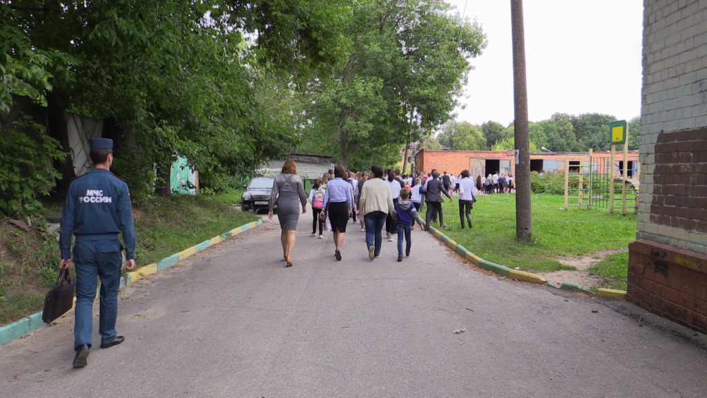 урок безопасности в школе 135 Нижнего Новгорода 3 сентября