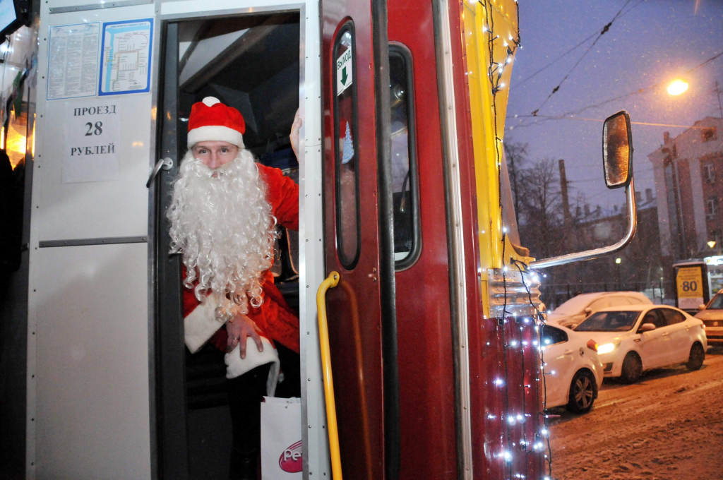 новогодний трамвай в Нижнем Новгороде 2019