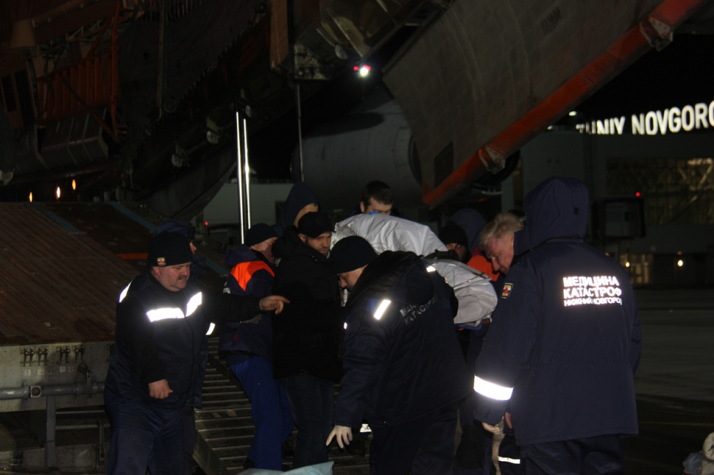 пятеро пострадавших от взрыва газа в Назрани доставлены в Нижний Новгород 19 февраля
