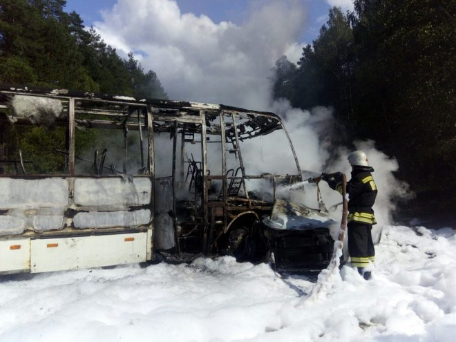 авария во Владимирской области 4 августа, столкнулись легковой автомобиль и рейсовый автобус с пассажирами