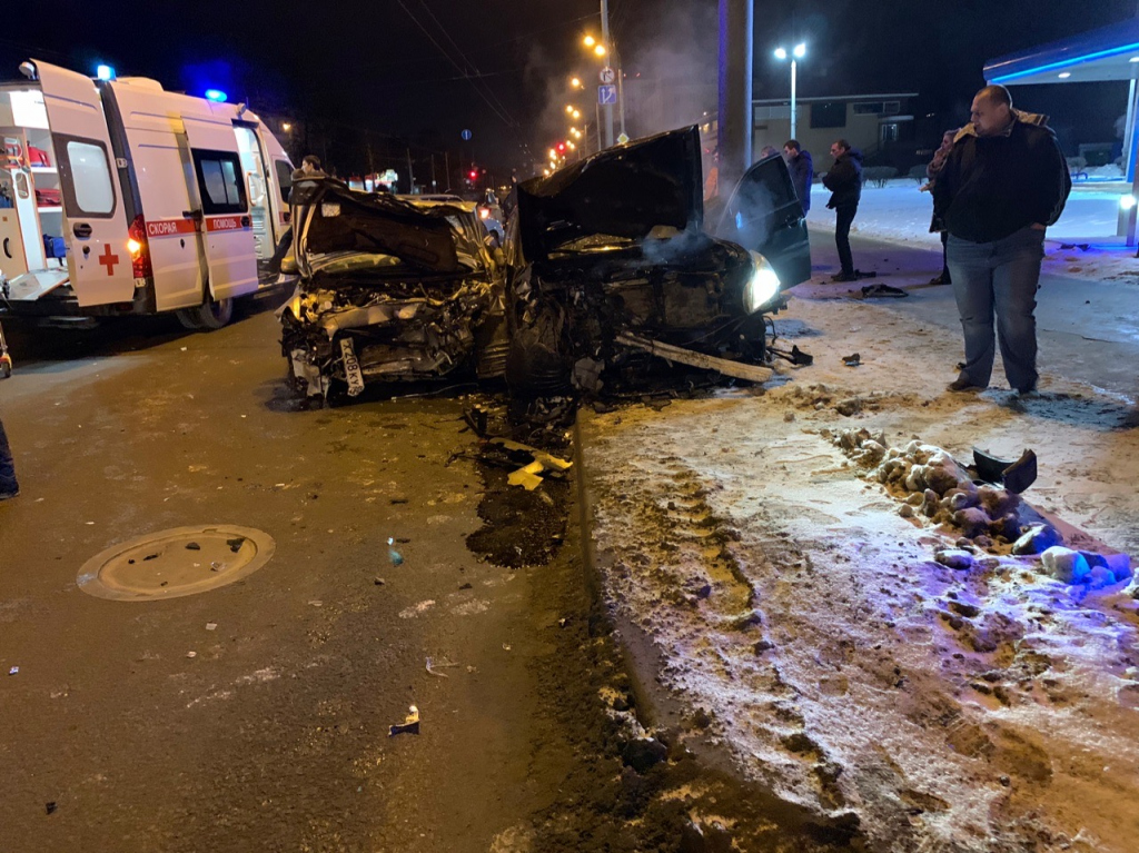 авария в Сормовском районе на улице Коминтерна 8 января