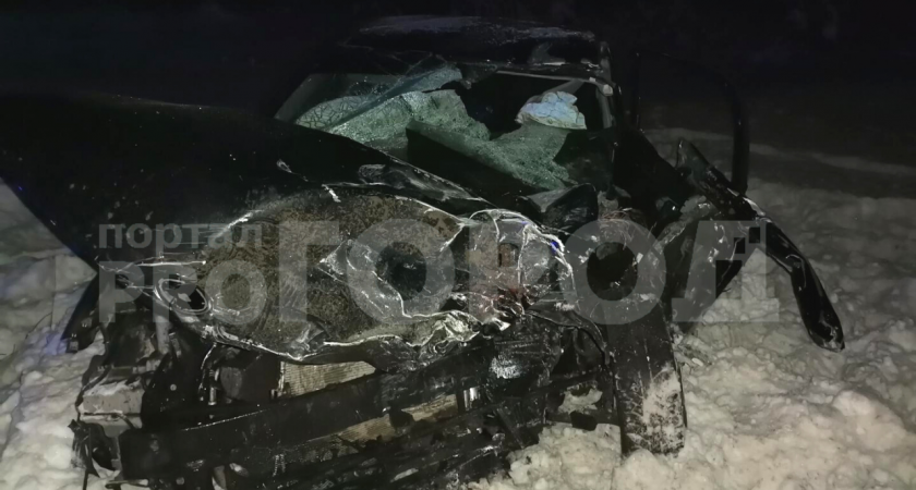 Водитель врезался в буксируемое авто и погиб в Нижегородской области