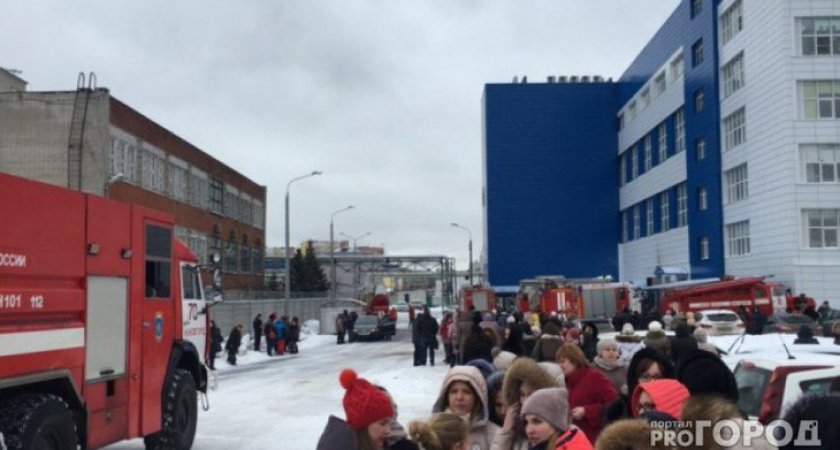 400 детей эвакуировали из школы в Дзержинске