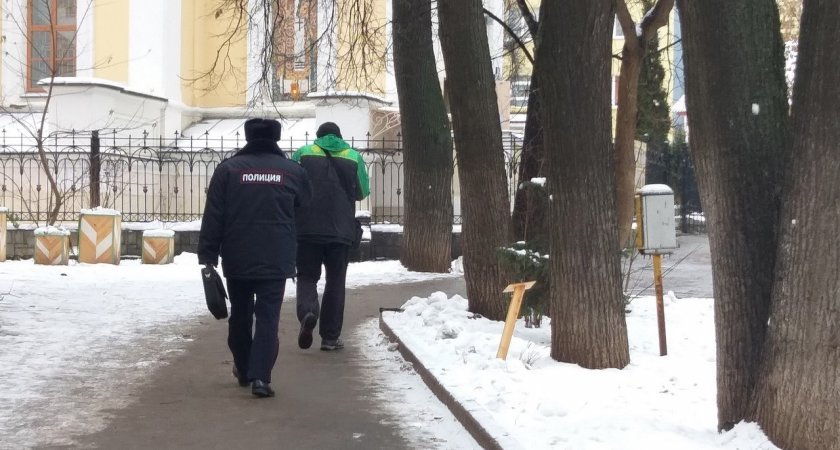 Жители Нижегородской области решили обокрасть магазин фейерверков 