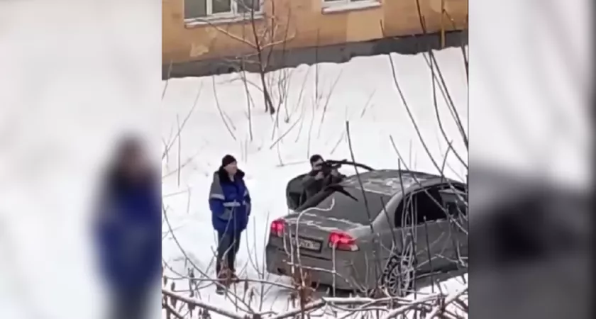 Фото к статье: Стрелка по сосулькам из Ленинского района ищет полиция