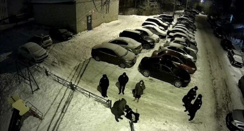 В Нижегородской области мужчина напал на женщину с ножом 