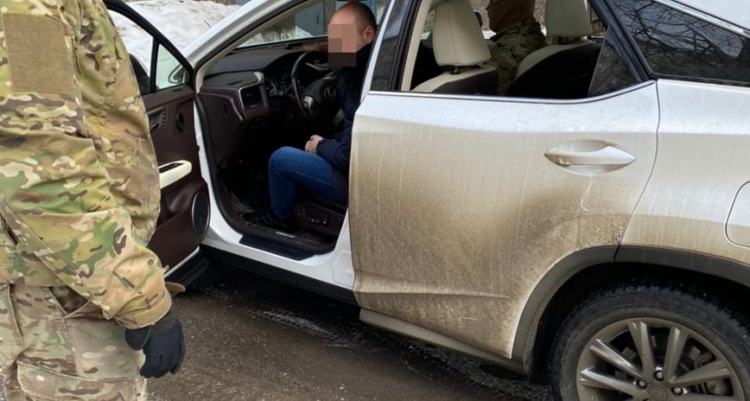 В Нижнем Новгороде мошенник присылал курьеров к потерпевшим: на этом и попался 