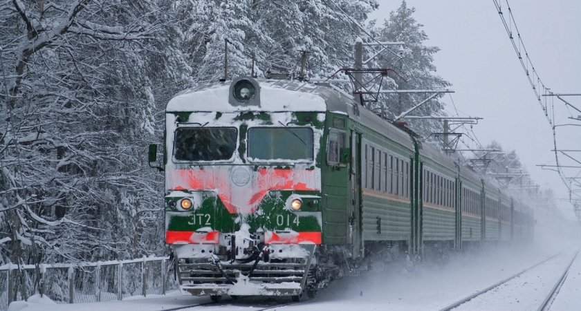 Поезд задавил 19-летнего работника Горьковской железной дороги