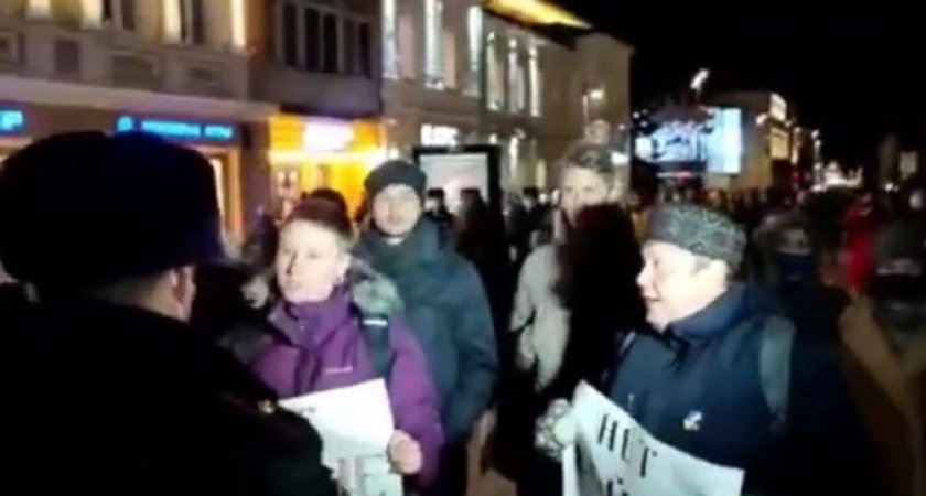 Несанкционированный митинг в Нижнем Новгороде закончился задержанием 19 человек