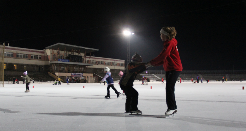 Катки в Нижегородской области откроются только для QR-кодированных