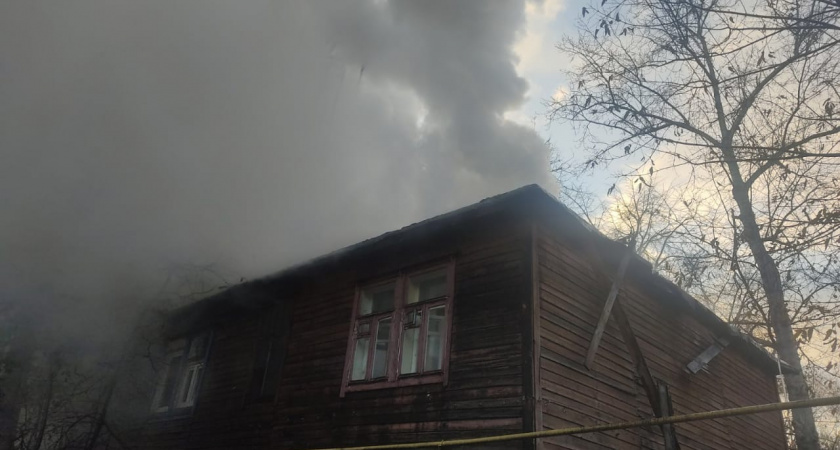 Деревянный дом полностью сгорел в Нижнем Новгороде