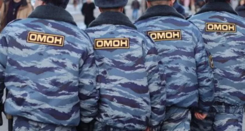 Фото к статье: В подвале многоквартирного дома в Боре нашли взрывоопасную мину