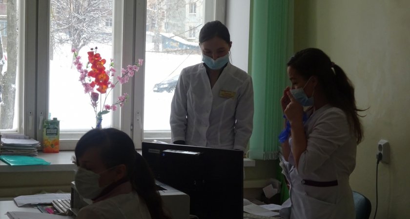 В Нижегородской области не хватает участковых врачей для борьбы с Covid-19