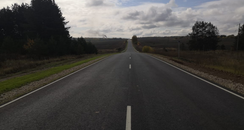 Более 12 км нового асфальтобетона уложили на дороге Перевоз – Шатки