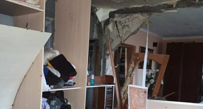 Фото к статье: Угроза обрушения дома в Автозаводском районе снята после хлопка газа