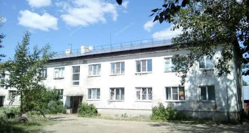 Инвалид не смог выбраться из горящей комнаты и погиб по вине сбежавшего соседа на Бору