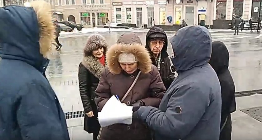 Более 6 тысяч подписей против QR-кодов нижегородцы отнесли в Законодательное собрание