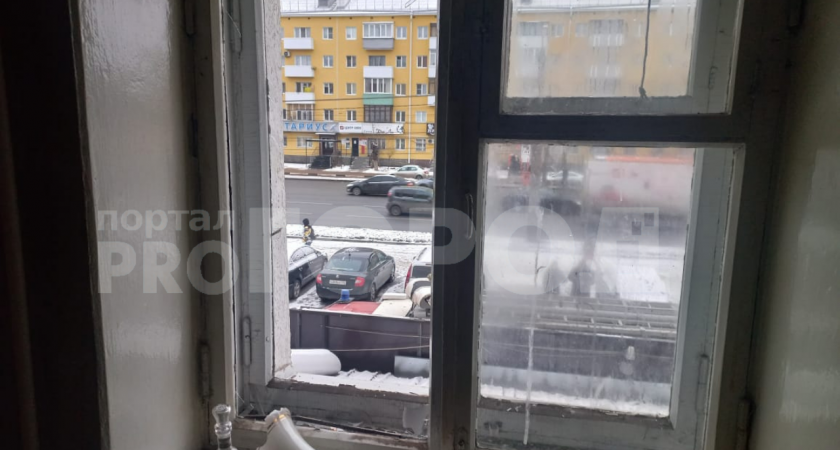 Человек пострадал и выбиты окна из-за хлопка газа на проспекте Ленина в Нижнем
