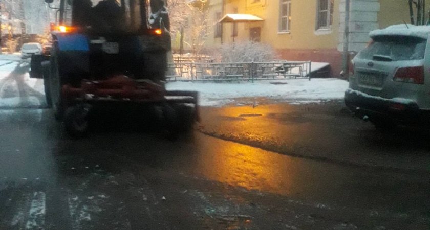 ДУКи пяти районов Нижнего Новгорода проводят уборку от снега придомовых территорий