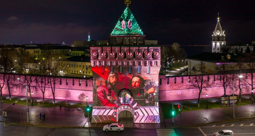 Нижегородский Кремль украсила праздничная иллюминация