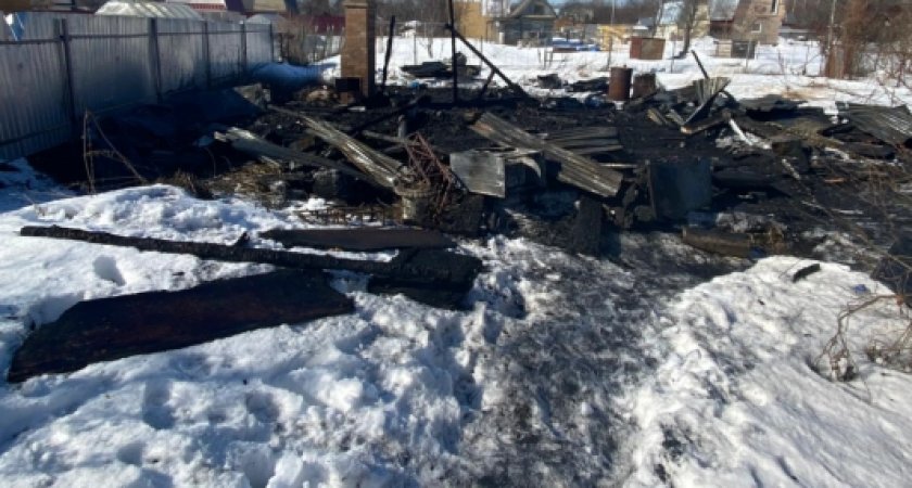 Уголовное дело завели после гибели двух человек в пожаре